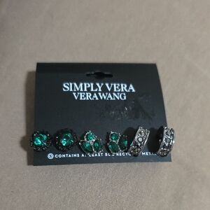Brand New With Tags Simply Vera Vera Wang Green and Black/Silver Stud Earrings